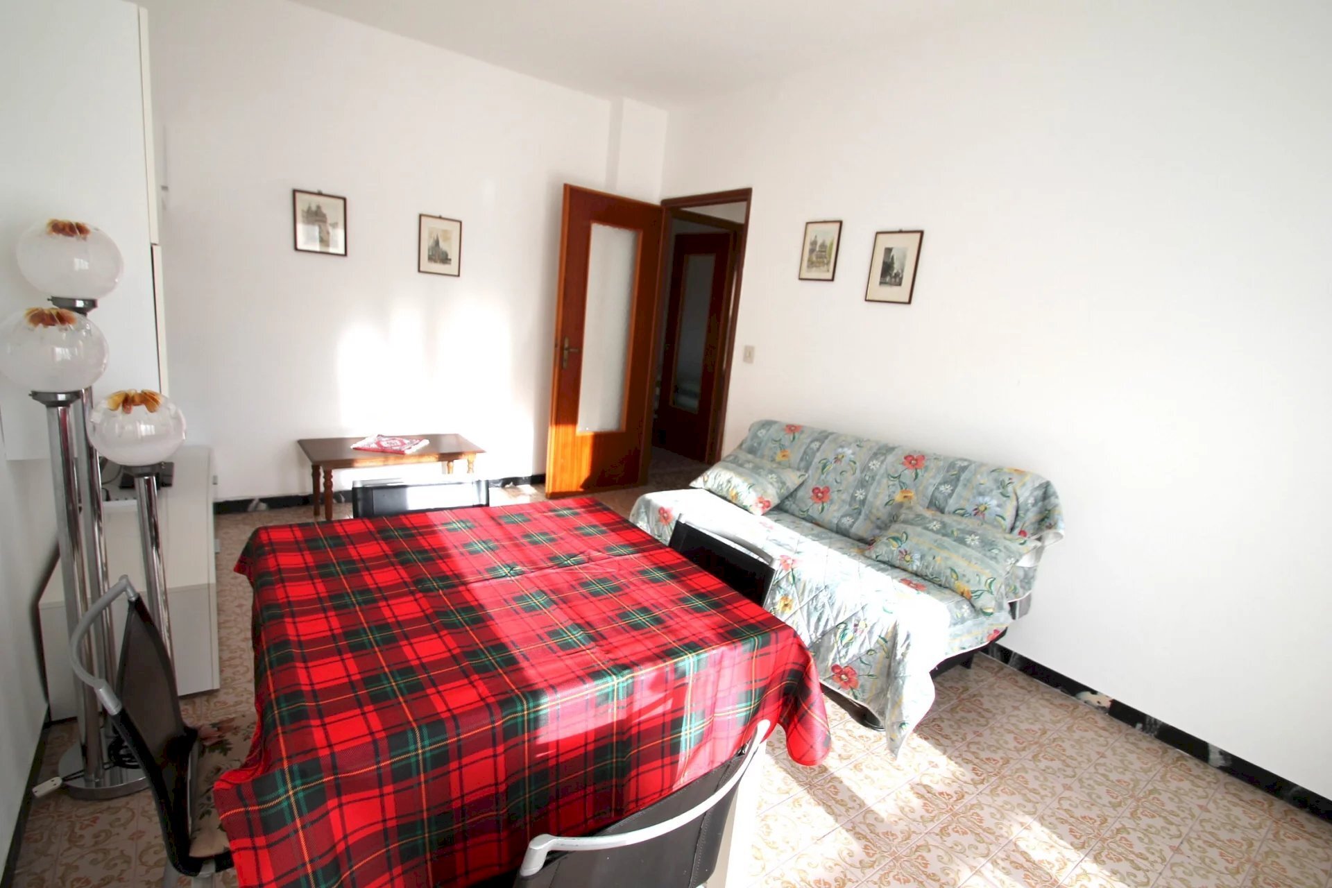 Three-room apartment Via Dante 9., Borghetto Santo Spirito - photo 2