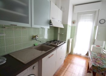 Trilocale Via Dante 9., Borghetto Santo Spirito - foto 13