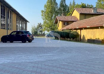 Lodi Maneggio in Vendita - Agritourism CASCINA CA DE ZECCHI, Tavazzano con Villavesco - photo 16