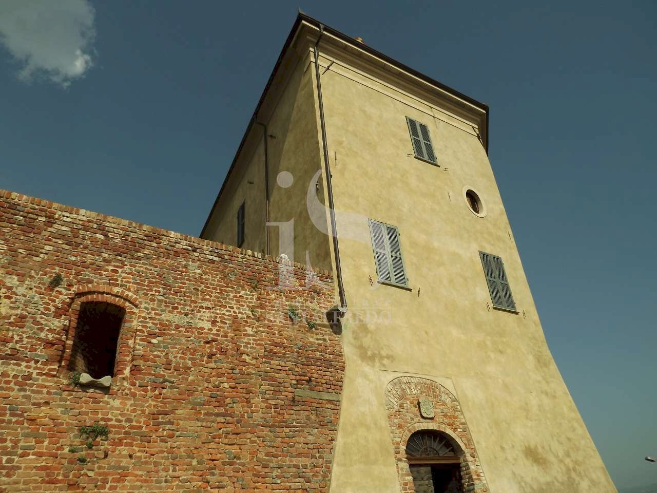 Piemonte Castello In Vendita - Castle Alba - photo 2