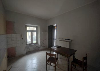 One-room apartment 15, Via Lamporo, Torino (neighborhood Borgo Vittoria) - photo 3