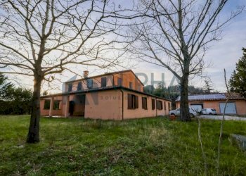 Vista - Villa via dei Laghi, Roncofreddo - foto 5