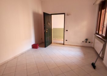 soggiorno - Two-room apartment centro, Castel San Giovanni - photo 3