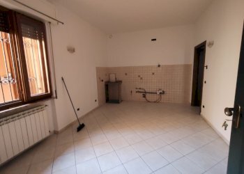 Soggiorno - Two-room apartment centro, Castel San Giovanni - photo 6