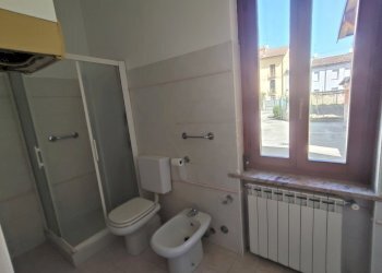 bagno - Two-room apartment centro, Castel San Giovanni - photo 20