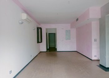 Negozio Reggio nell'Emilia - foto 1