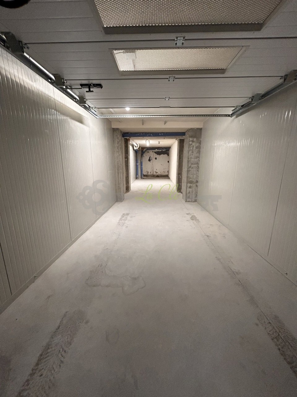 VENDITA COURMAYEUR - BOX AUTO DOPPIO - Box Via Circonvallazione 53, Courmayeur - foto 2