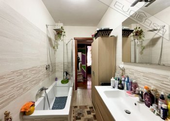 Three-room apartment Via Piave , Perosa Argentina - photo 15