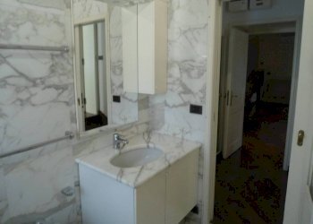 LAVABO - Appartamento piazza Galileo Galilei, Bologna (zona Centro Storico) - foto 12