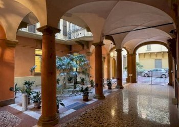 CORTILE - Appartamento piazza Galileo Galilei, Bologna (zona Centro Storico) - foto 38