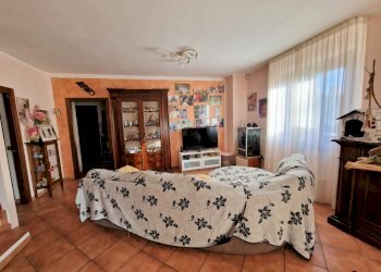 05.jpg - Casa indipendente Via Milano, Castiglione del Lago - foto 5