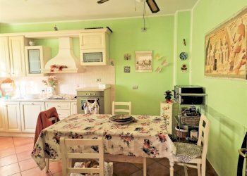 11.jpg - Casa indipendente Via Milano, Castiglione del Lago - foto 11