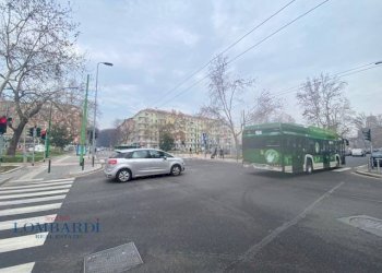 Shop Piazza Andrea Fusina, Milano - photo 1