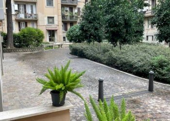 Cortile interno - Magazzino via Nemorense, 18, Roma - foto 3