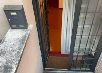 Interno palazzo - Magazzino via Nemorense, 18, Roma - foto 7