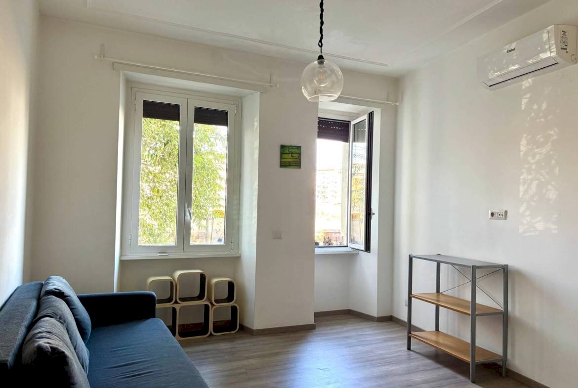 One-room apartment Lungotevere Testaccio, Roma - photo 1