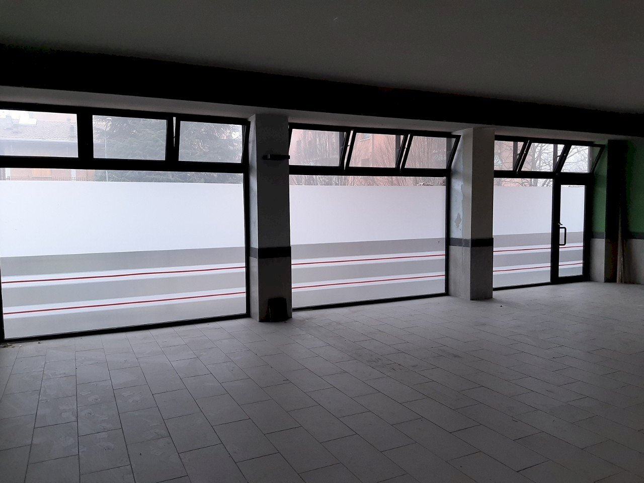 Shop Reggio nell'Emilia - photo 1