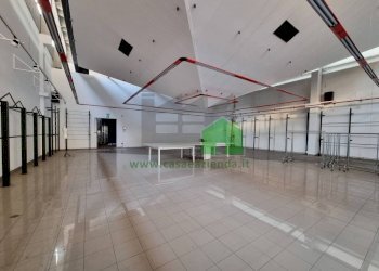 Capannone strada Padana Superiore, Cernusco sul Naviglio - foto 2