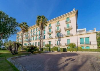 Trilocale Bordighera - foto 37