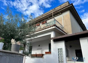 Quadrilocale VIA ROCCO POZZI, Roma - foto 1