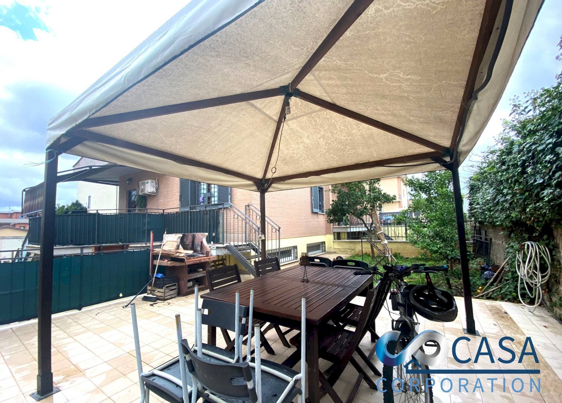 Villa a Schiera Via Castronovo Di Sicilia, Roma - foto 2