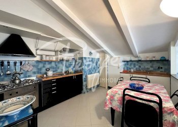 Cucina - Villa via Montepertico, La Spezia - foto 20