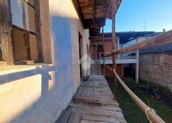 Casa indipendente Via Giacomo Matteotti, Suno - foto 3