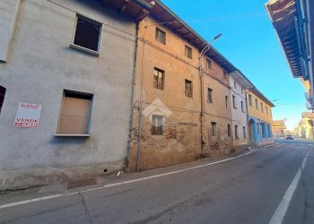 Casa indipendente Via Giacomo Matteotti, Suno - foto 6