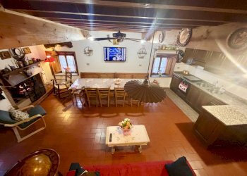 IMG_1106 4.JPG - Porzione di casa Massarosa - foto 1