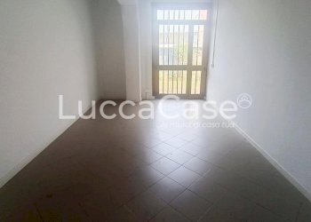 Capannone Lucca - foto 6