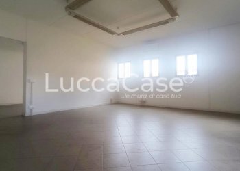 Capannone Lucca - foto 12