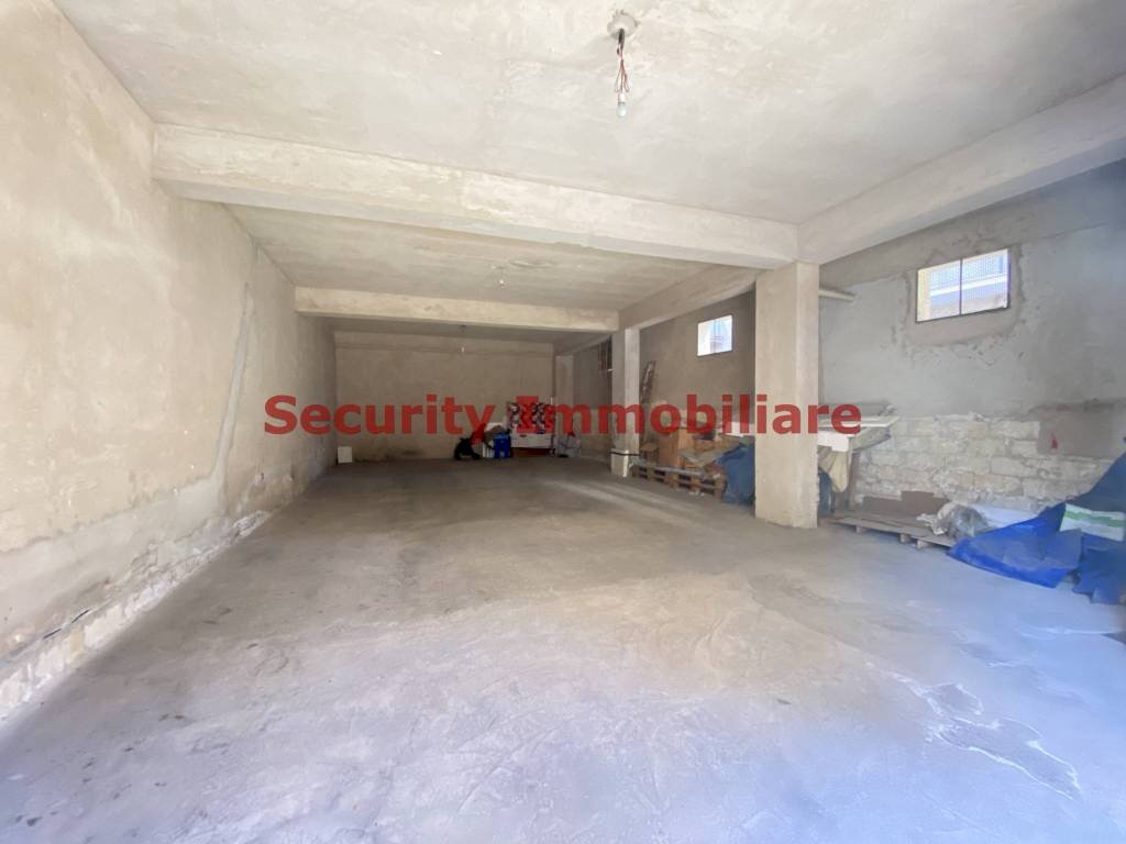 Box auto - Magazzino via Giotto, Sciacca - foto 1