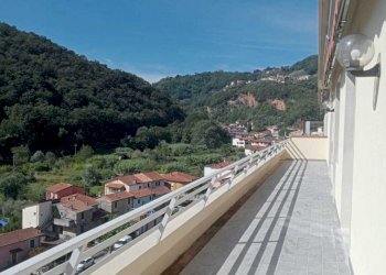 37b3483f-7dc7-4218-bde1-331ae7e5b162.jpg - Attico Arcola - foto 9