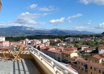 WhatsApp Image 2025-10-01 at 16.40.31.jpeg - Attico Arcola - foto 1