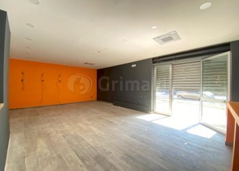 02.JPG - Locale Commerciale Villaricca - foto 2