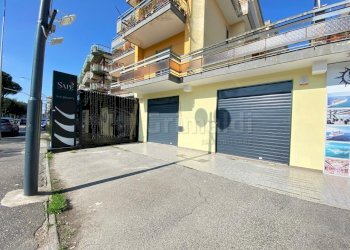 05.JPG - Locale Commerciale Villaricca - foto 5