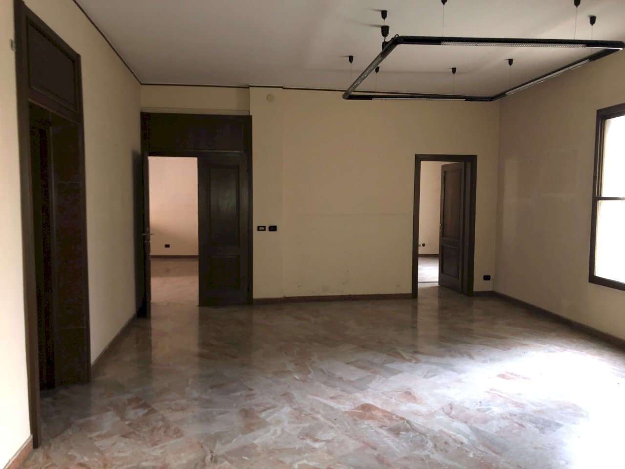 IMG-4322.jpg - Ufficio Via Alberici 26, Codogno - foto 1