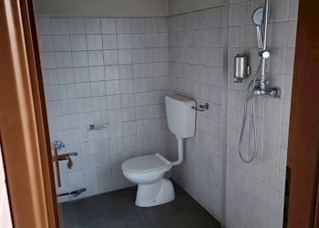 bagno - Magazzino Via Malvicino, Castel San Giovanni - foto 7
