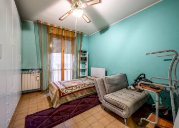 Four-room apartment Strada Albareto, Modena - photo 6