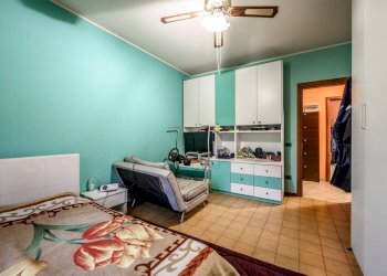 Four-room apartment Strada Albareto, Modena - photo 10
