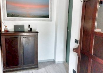 Three-room apartment Via Emilia Est, Modena - photo 3