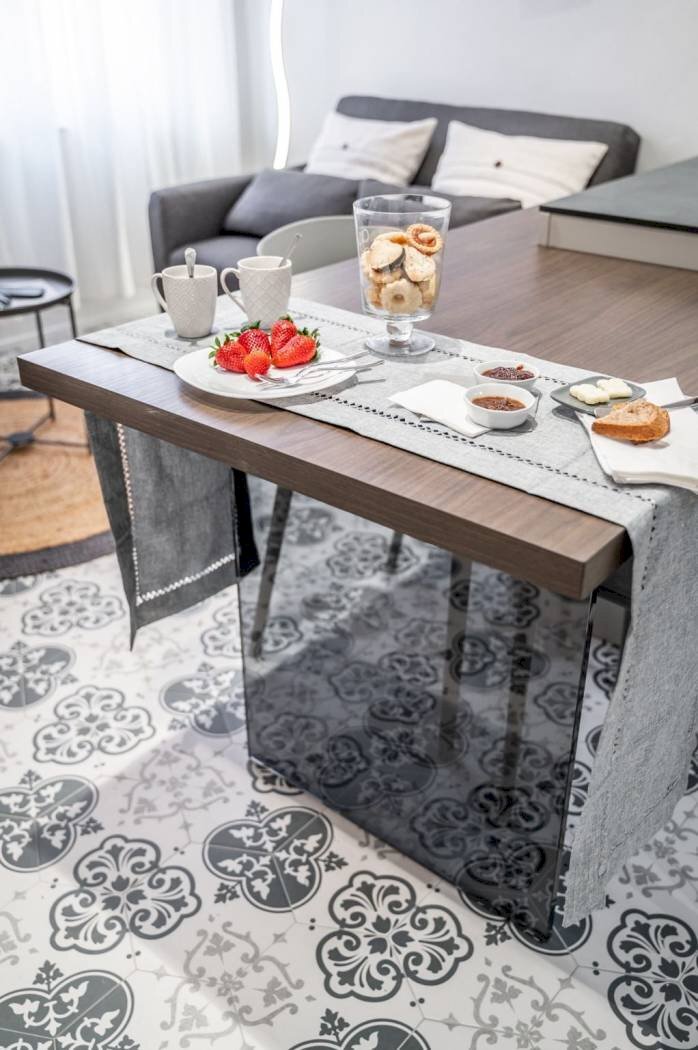 Two-room apartment Via Sant'Eufemia, Modena (neighborhood Centro Storico) - photo 2