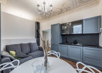 Two-room apartment Largo Porta Sant'Agostino, Modena (neighborhood Centro Storico) - photo 1