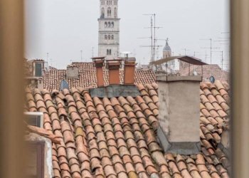 Two-room apartment Largo Porta Sant'Agostino, Modena (neighborhood Centro Storico) - photo 4