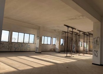 Locale Commerciale via Campobello, Pomezia - foto 7