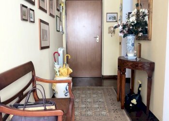 2da024c1-0440-441f-b20d-3713b1890fb5.jpg - Porzione di casa Ameglia - foto 3