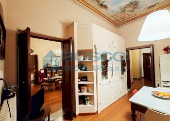 50.jpg - Appartamento Piazzale Emanuele Ferro 2005, La Spezia - foto 12