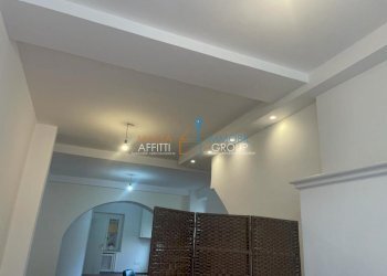 WhatsApp Image 2024-02-01 at 10.33.21 (1).jpeg - Locale Commerciale Via Cavour 20, Massa - foto 6