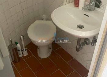 WhatsApp Image 2024-02-01 at 10.33.21 (5).jpeg - Locale Commerciale Via Cavour 20, Massa - foto 8