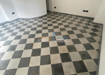 WhatsApp Image 2024-02-01 at 10.09.02 (3).jpeg - Locale Commerciale Via Cavour 20, Massa - foto 2